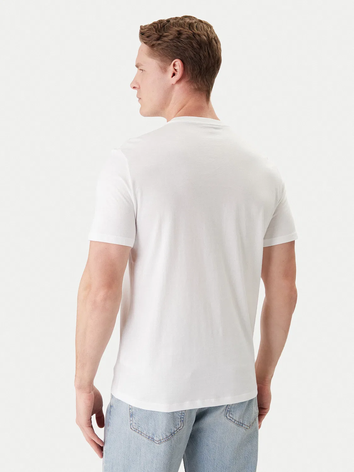 Мужская футболка стандартного кроя Calvin Klein, белый — фото 3