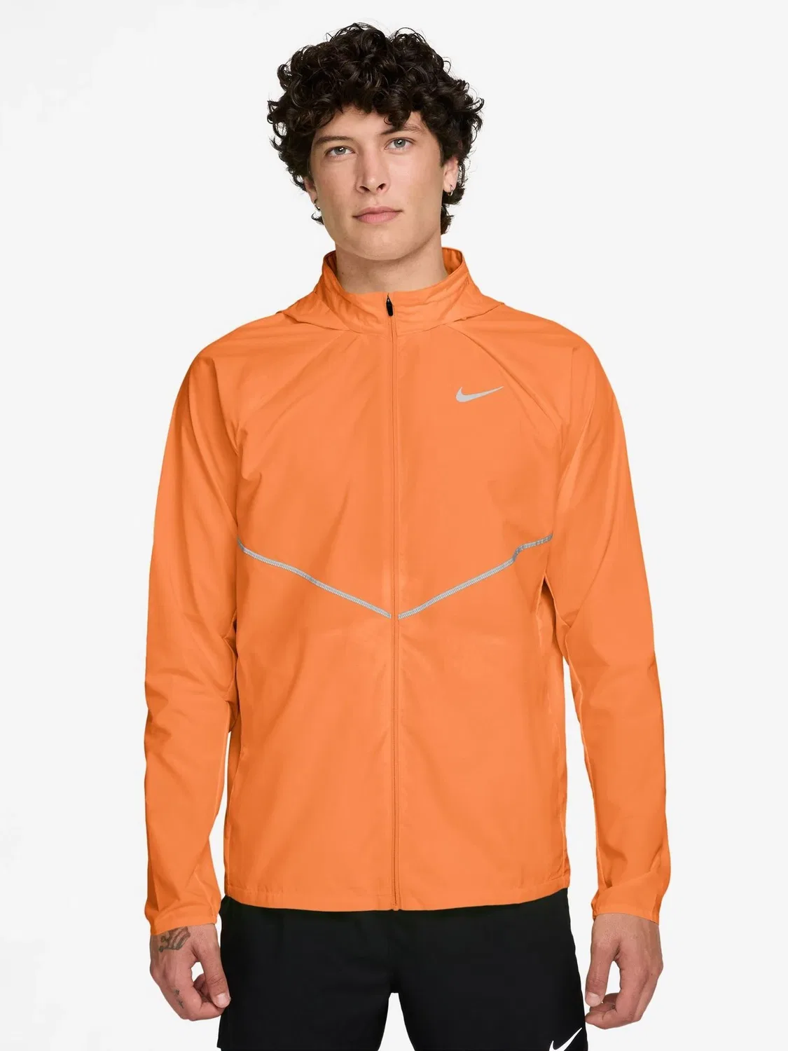 Беговая куртка Nike Total Orange Miler UV Repel — фото 2
