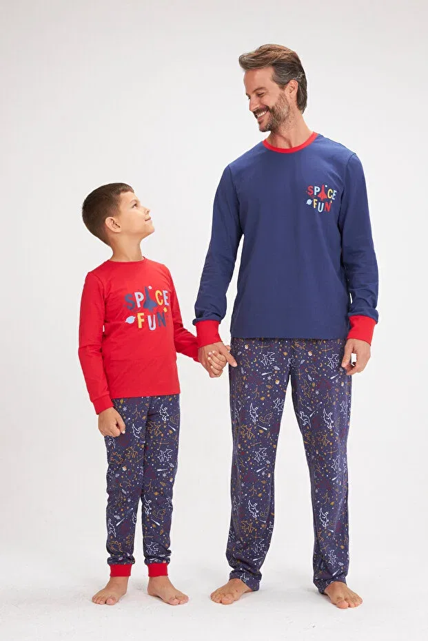 Детская пижама для мальчиков с принтом Space Fun Father Son Lilian, Red Boys' Pajama Set — фото 2