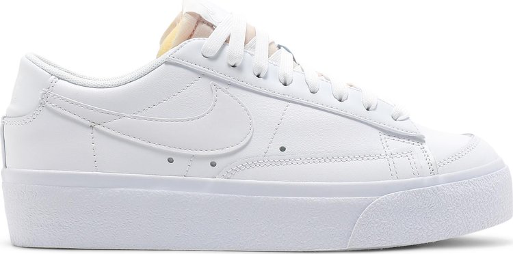 Кроссовки Nike Wmns Blazer Low 'Triple White', белый - фото