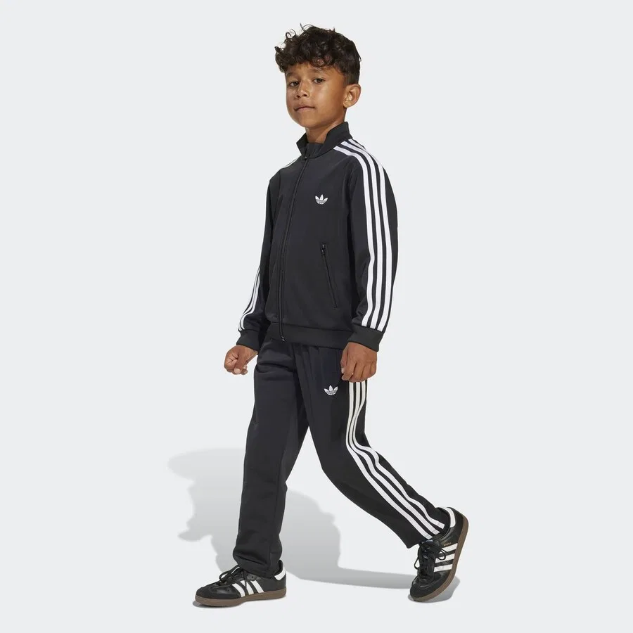 Спортивный костюм ADIDAS ORIGINALS Regular 'Firebird' черного цвета