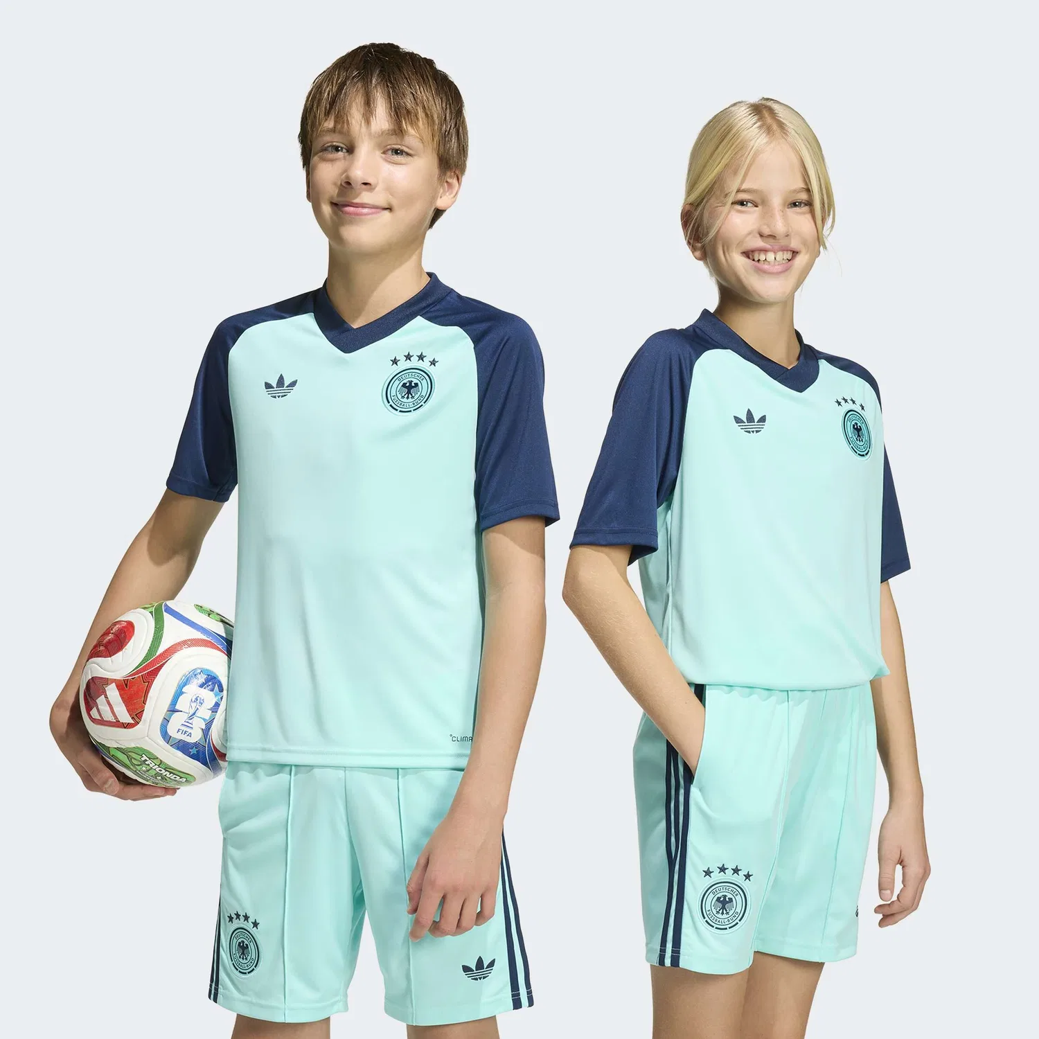 Детская предматчевая футболка Adidas Performance Shirt Germany 26 Away Pre Match Kids в темно-синем и бирюзовом цветах — фото 4