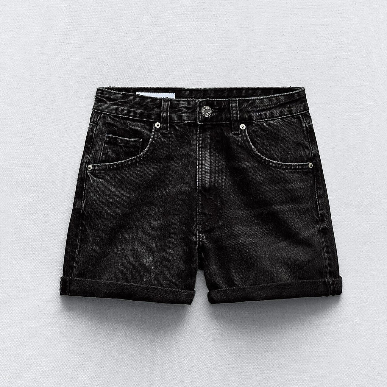 

Шорты Zara TRF High-rise Mom Fit Denim Bermuda, черный