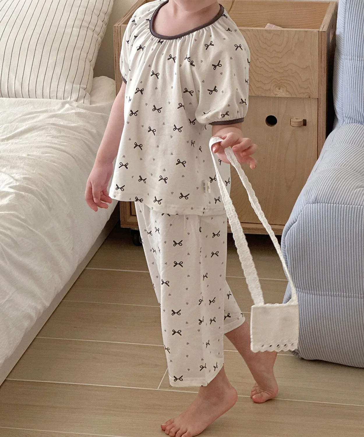 Комплект пижамы с принтом aimoha-KIDS- из тенселя, оф-вайт