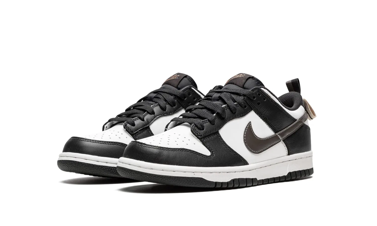 Детские кроссовки с принтом Dunk Low NIKE, Black White Metallic — фото 2