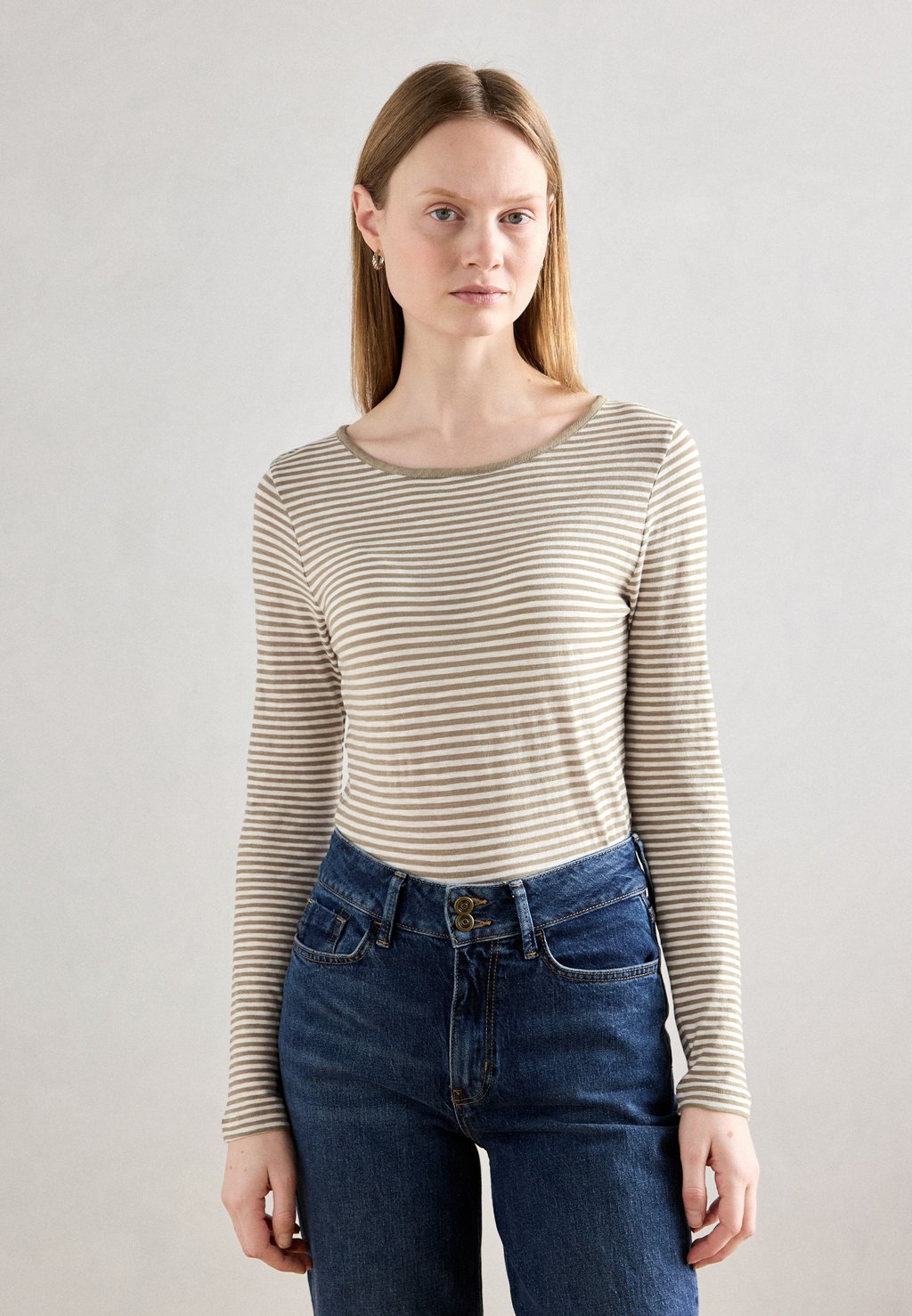 

Футболка с длинным рукавом LONG SLEEVE ROUND NECK STRIPED Marc O'Polo, бежевый