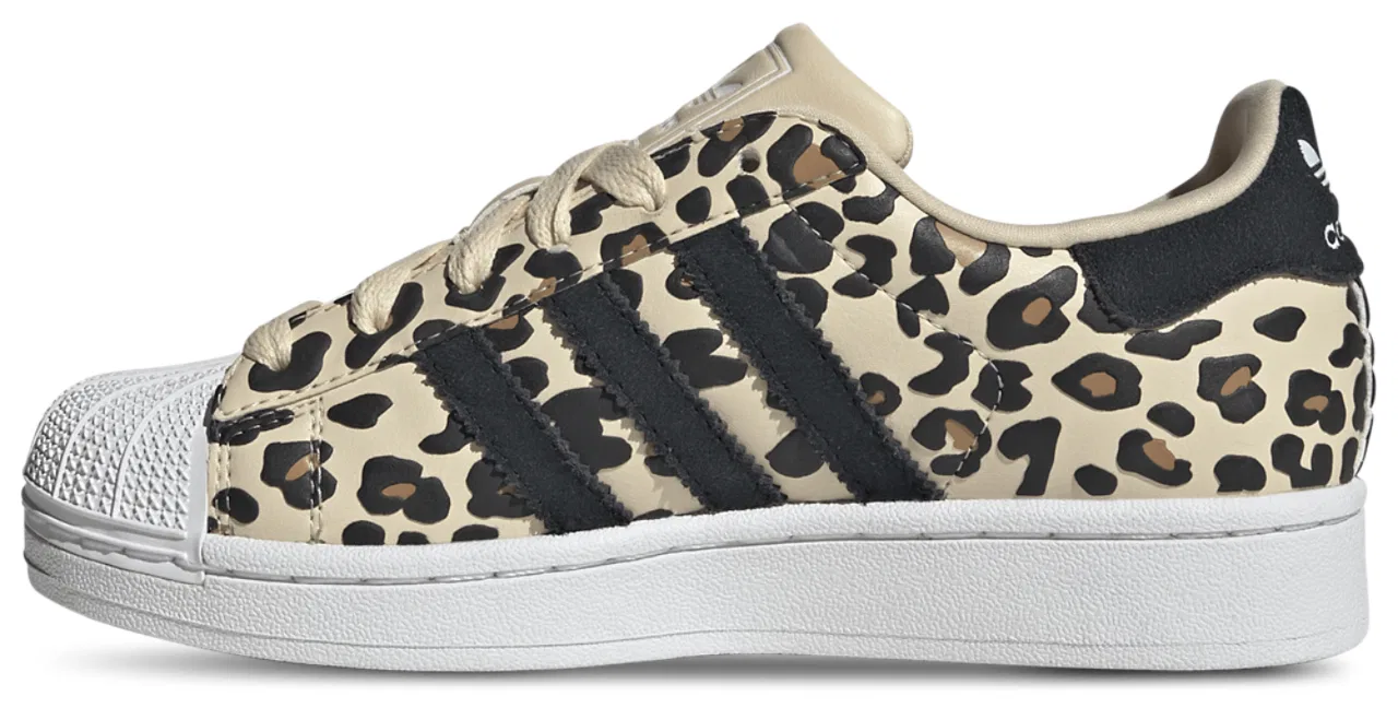 Детские кроссовки для девочек с принтом Superstar adidas, Tan/Multi — фото 2