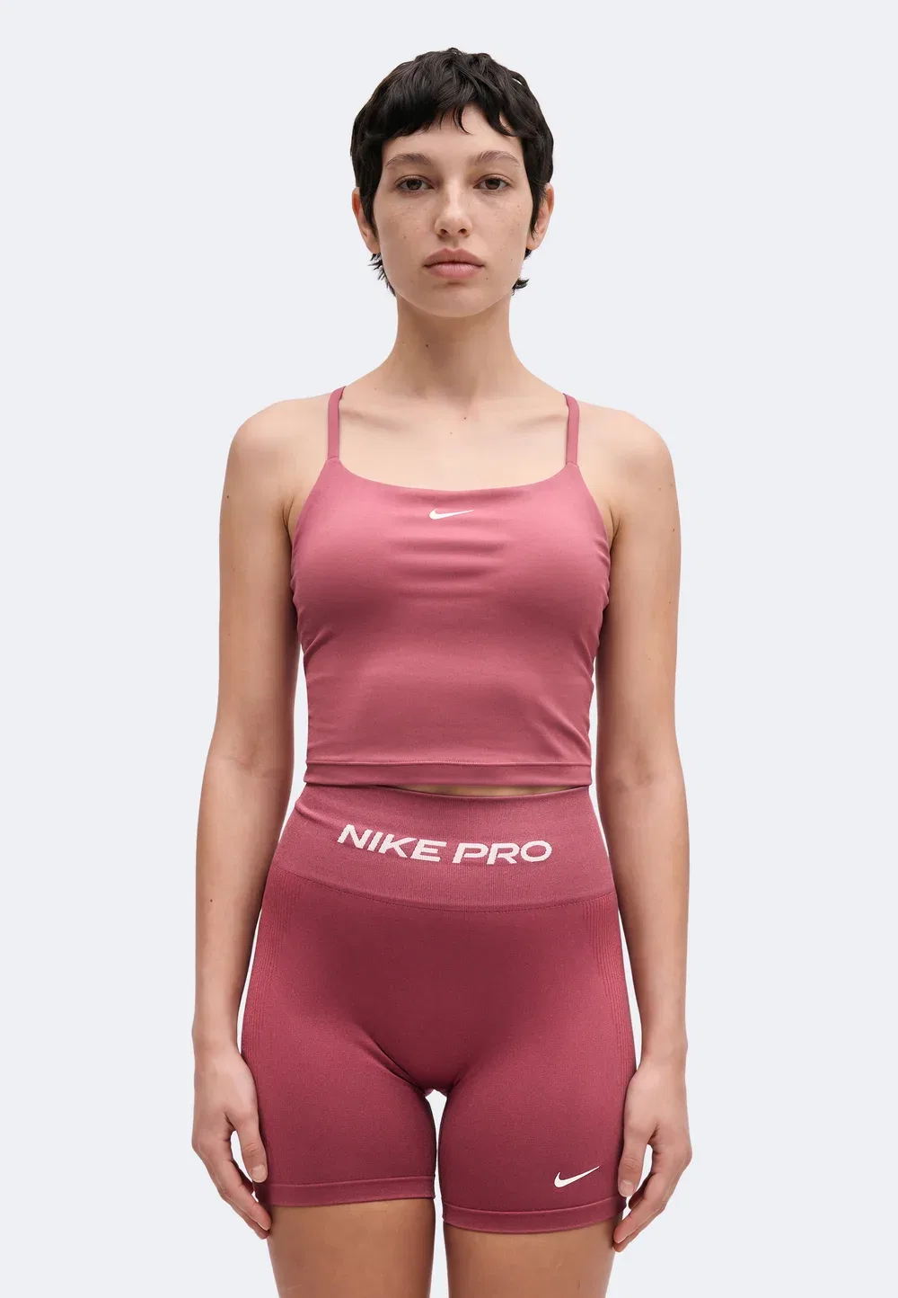 Один бюстгальтер-топ Nike Performance, Pink Smoke
