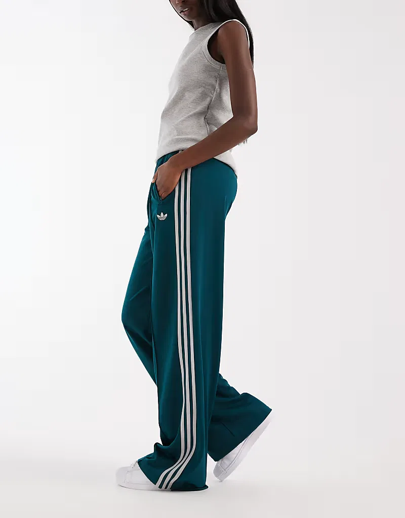 Спортивные брюки Adidas Originals Firebird Loose, зеленый