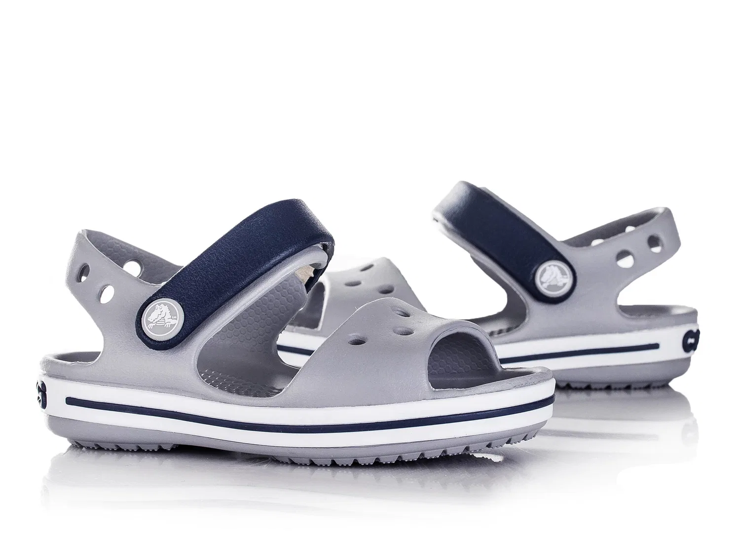 Детские сандалии с регулируемым ремешком Crosband Crocs, Hellgrau Dunkelblau Grau — фото 2
