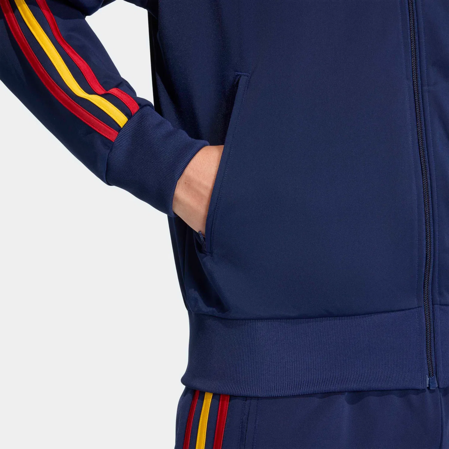 Мужская тренировочная куртка с воротником-стойкой Firebird Originals Adidas Originals, Dark Blue/Crew Yellow/Team Power Red — фото 3