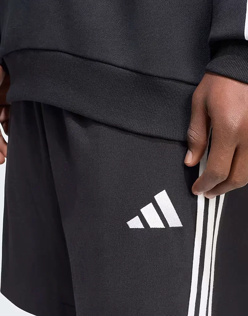 Трикотажные шорты Adidas Performance Essentials с тремя полосками, черно-белые — фото 4