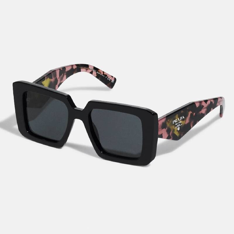 

Солнцезащитные очки Prada, черный