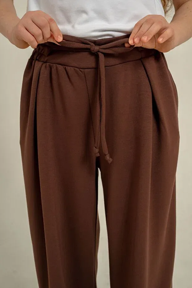 Детские спортивные штаны для девочек широкие с принтом Mışıl Kids, Brown