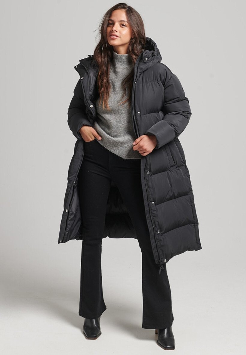 

Пальто зимнее Superdry, черный
