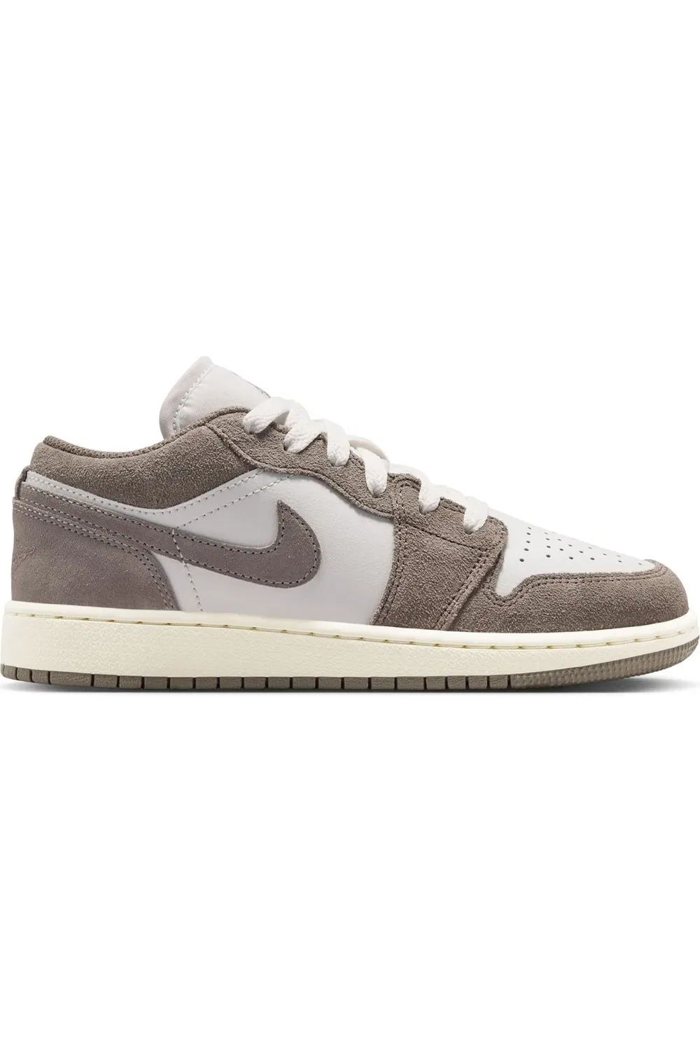 Детские кроссовки баскетбольные Nike Air Jordan 1 Low, Olive Grey/English Stone — фото 2