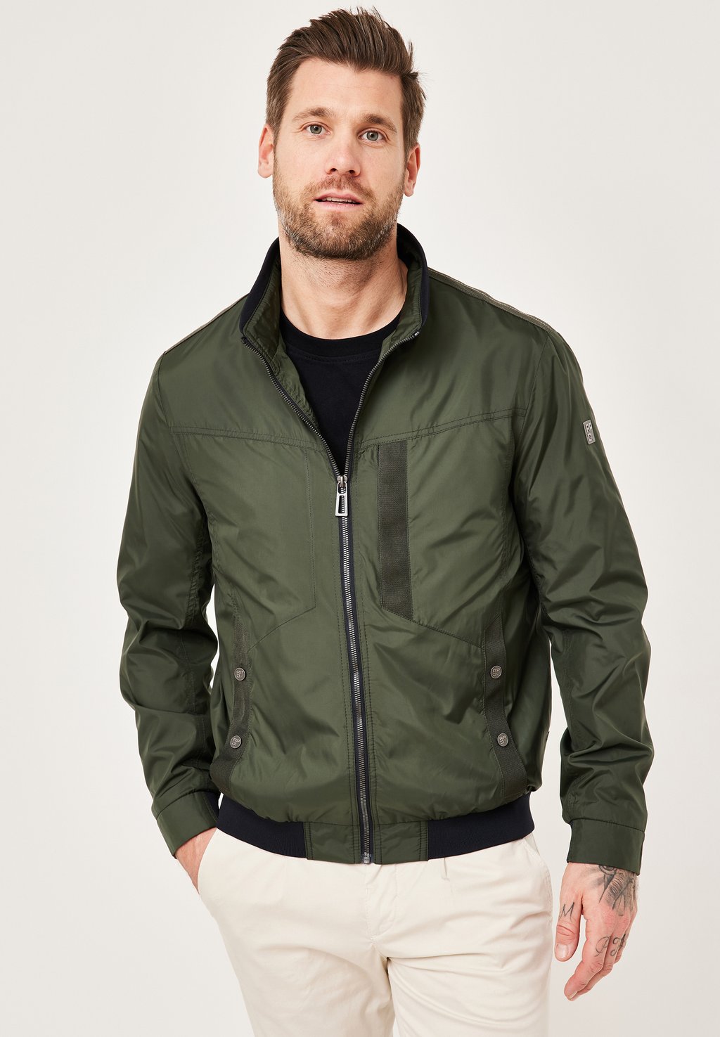 

Ветровка WINNY ULTRALEICHTER REGULAR FIT - Summer jacket Redpoint, оливковый, Зеленый, Ветровка WINNY ULTRALEICHTER REGULAR FIT - Summer jacket Redpoint, оливковый