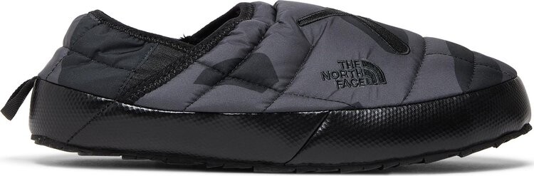 

Кроссовки KAWS x ThermoBall Traction Mule VP Black Camo, черный