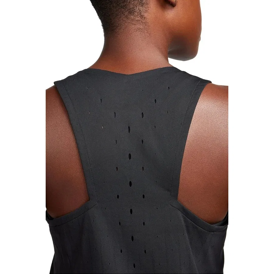 Женский топ-майка Nike Dri Fit Aeroswift Running Adv Singlet, Черный — фото 2