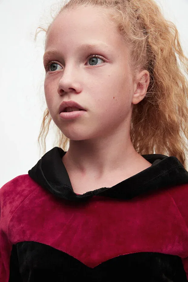 Детский комплект из свитшота и брюк из вельвета Lovetti, Black Red — фото 3