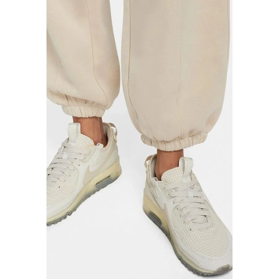 Женские спортивные штаны свободного кроя с флисом Nike Sportswear Essential, Кремовый — фото 4