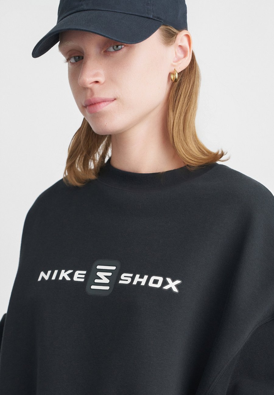 

Толстовка Nike Sportswear SHOX PHOENIX CREW, Black