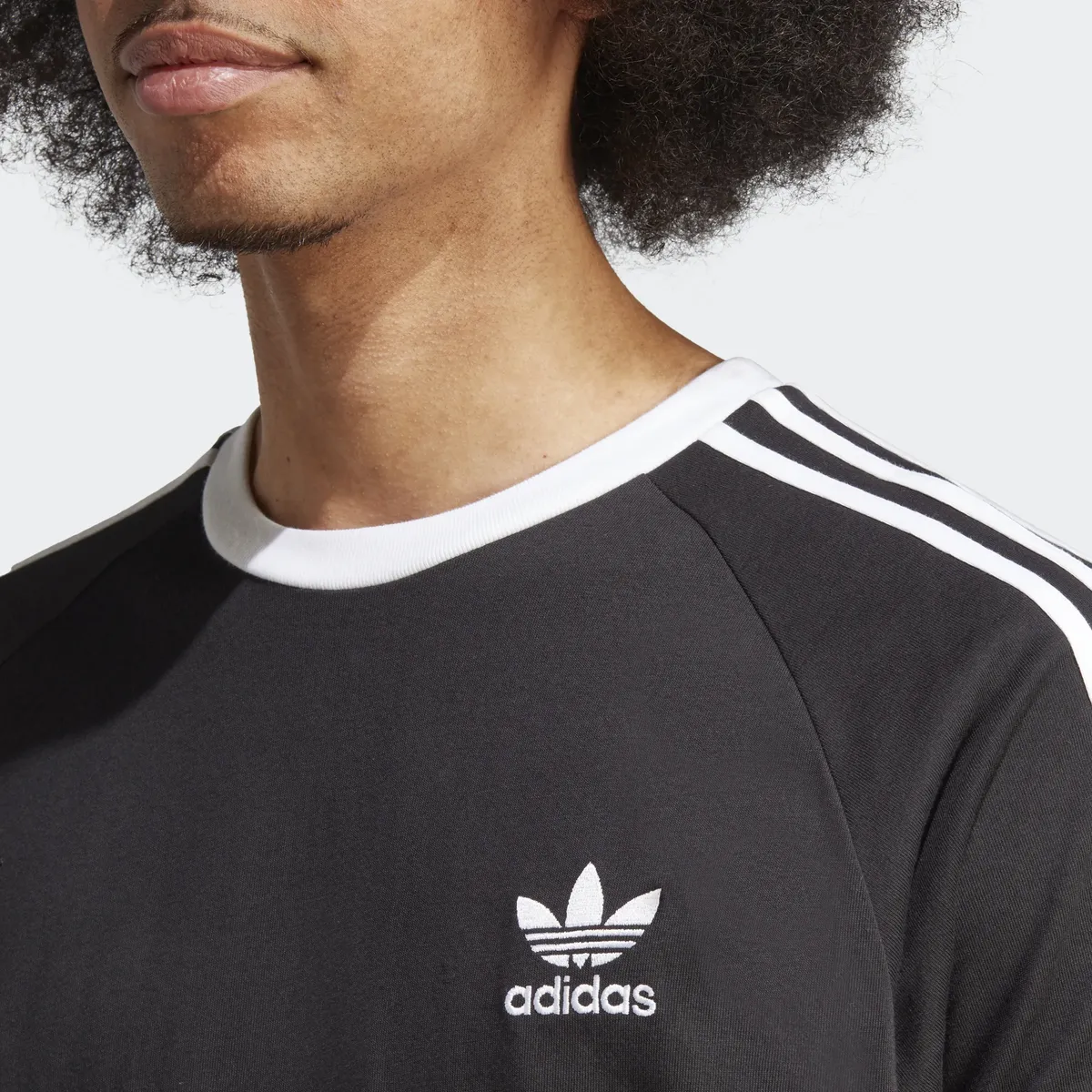 Футболка Adidas Originals "3-ПОЛОСКИ", черный — фото 3