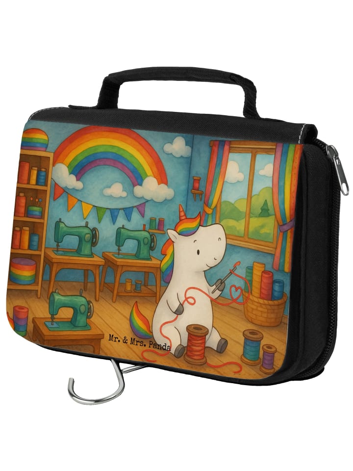 

Mr. & Mrs. Panda Косметичка с изображением единорога и швеи, без надписи, белого цвета