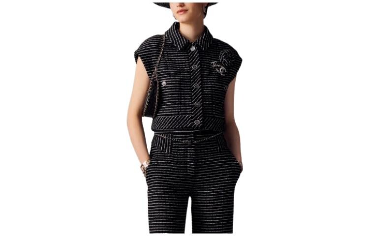 

Жилет женский черный Chanel