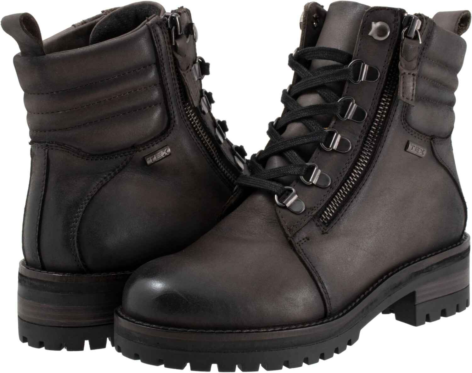 

Ботинки SoftWalk Everett, цвет Black Distress