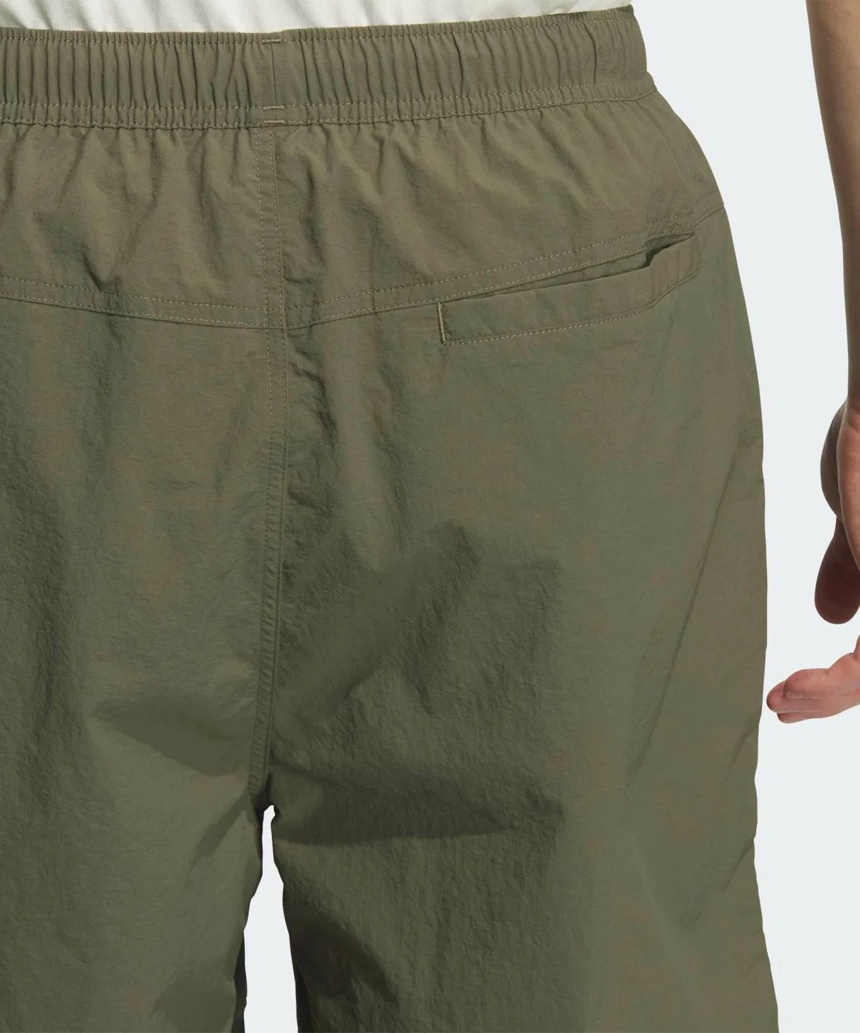 Мужские шорты свободного кроя с плетеным узором, модель Must-Have Loose Fit Woven 8" Baggies, Adidas, Khaki — фото 4