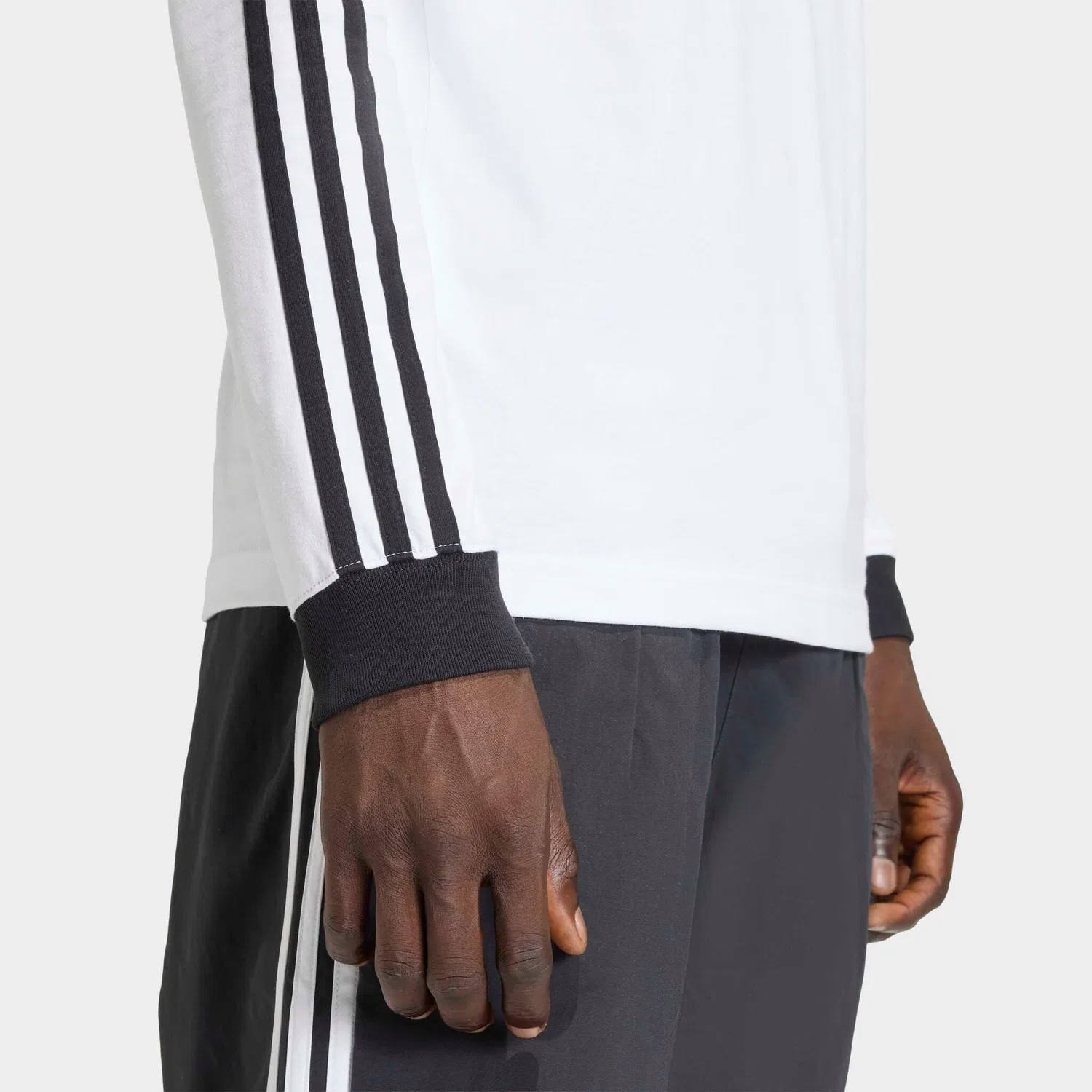 Мужской лонгслив с тремя полосками Adidas Originals, White — фото 4