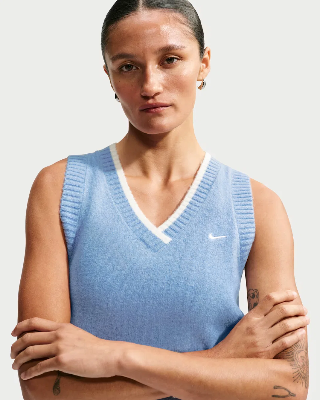Женский свободный жилет-свитер Nike Sportswear Chill Knit, Work Blue/White/White — фото 3