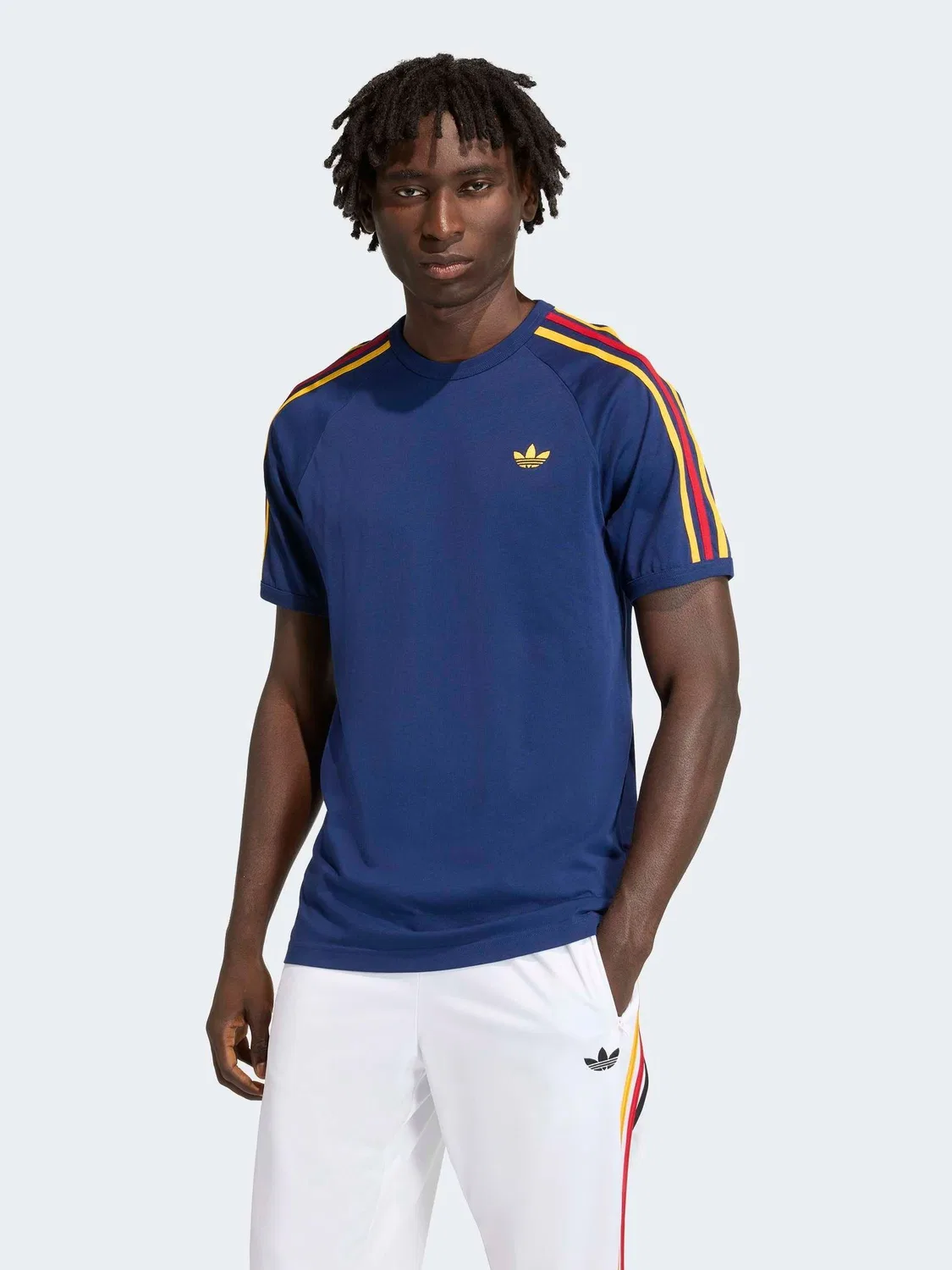 Футболка с полосками adidas Originals, синий/желтый