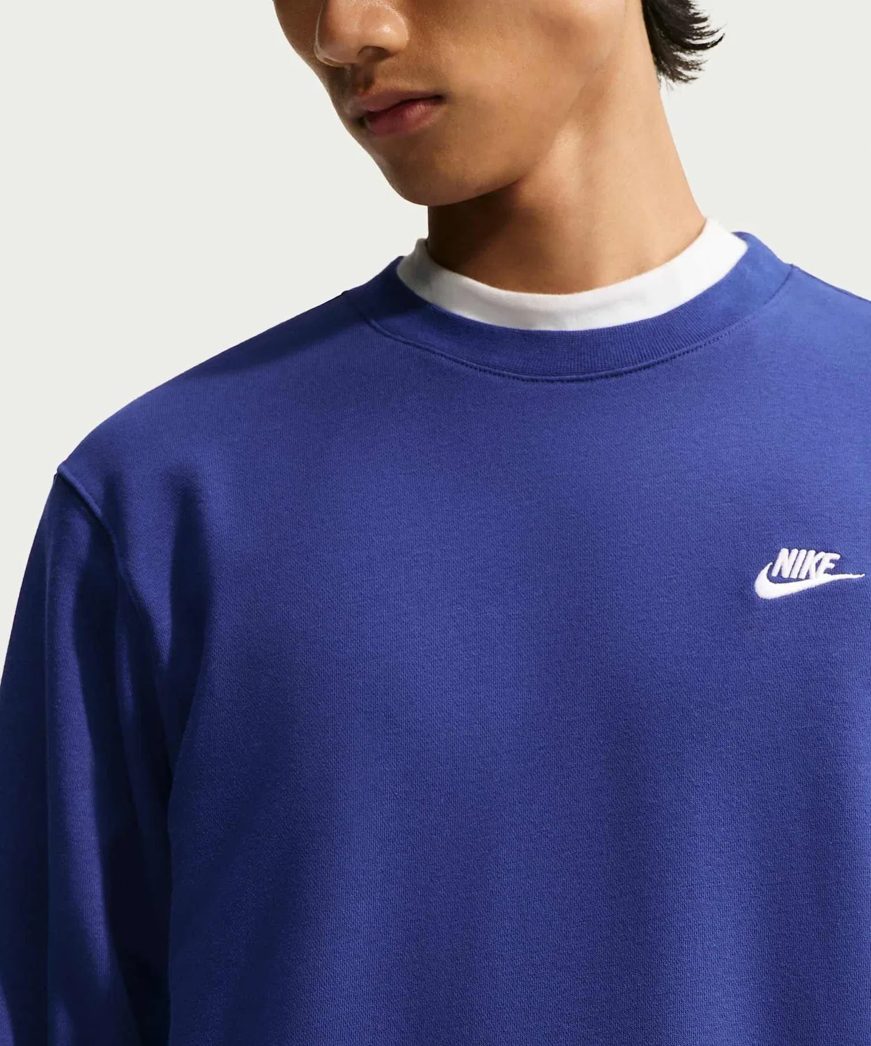 Мужской свитшот из французского футера с длинным рукавомNike Club, Deep Royal Blue — фото 4