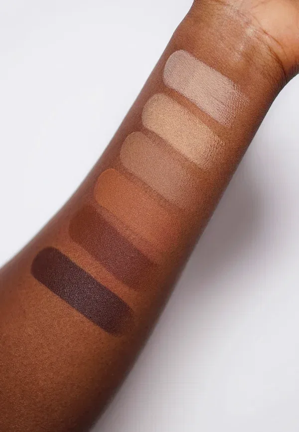 Стик-бронзер Silk Bronzer Stick, Makeup Revolution, Tan Caramel 4.5 г, цвет tan caramel — фото 4