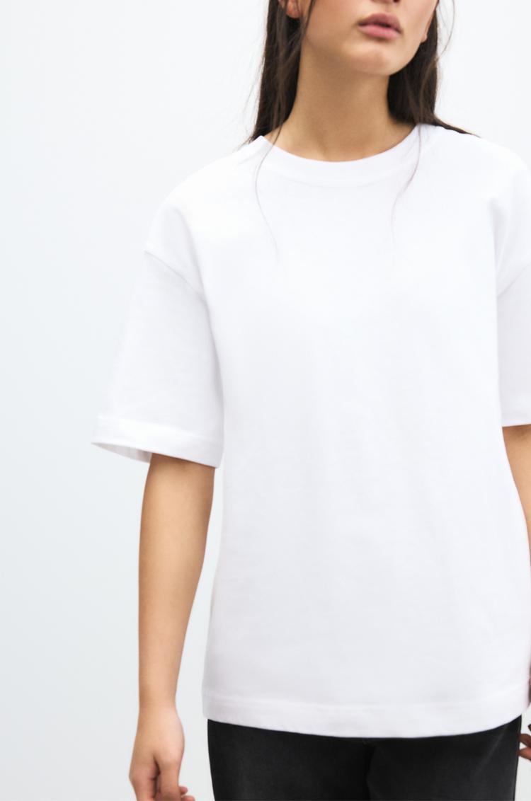 

Футболка оверсайз Pull And Bear, белый