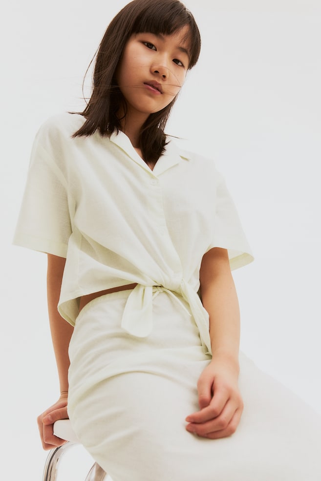 

Короткая блузка с узлом H&M, белый