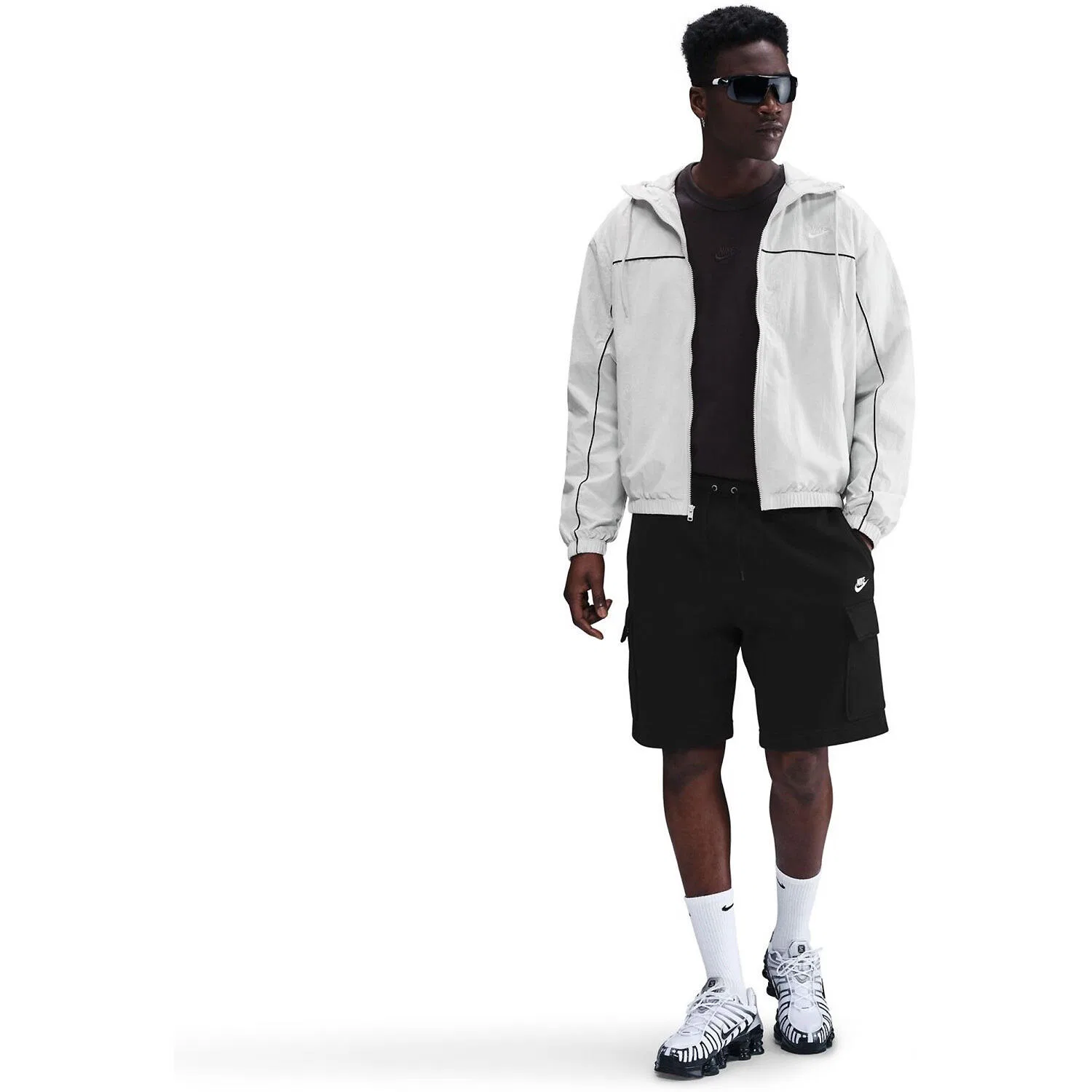 Мужские шорты с карго-карманом Nike Club BB Cargo Short, Schwarz — фото 3