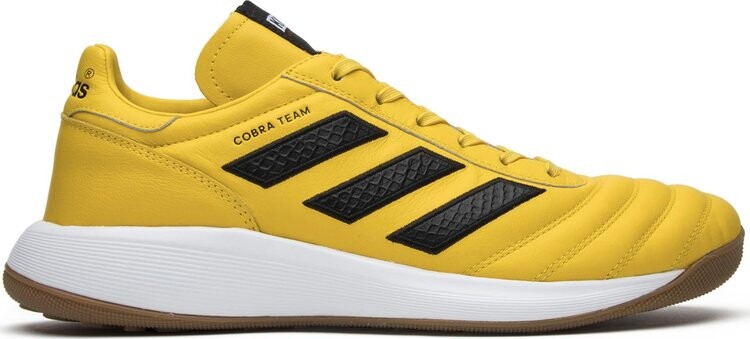 

Кроссовки Adidas Kith x Copa Mundial 17 Turf Trainer 'Cobras', желтый