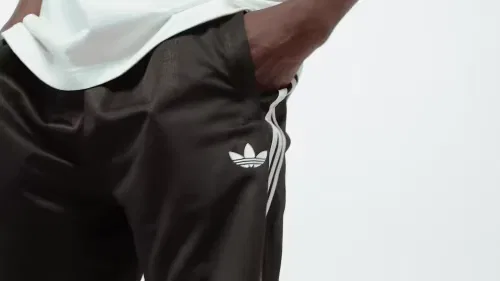 Мужские шорты с жаккардовым плетением Adicolor Adidas Originals, черный/белый — фото 2