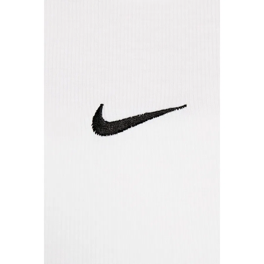 Женский топ-майка без рукавов Nike Sportswear Essential Rib Cropped, Белый — фото 4