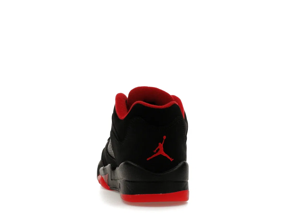 Детские кроссовки Lifestyle Jordan 5 Retro Low Jordan, Black Gym Red Metallic — фото 4