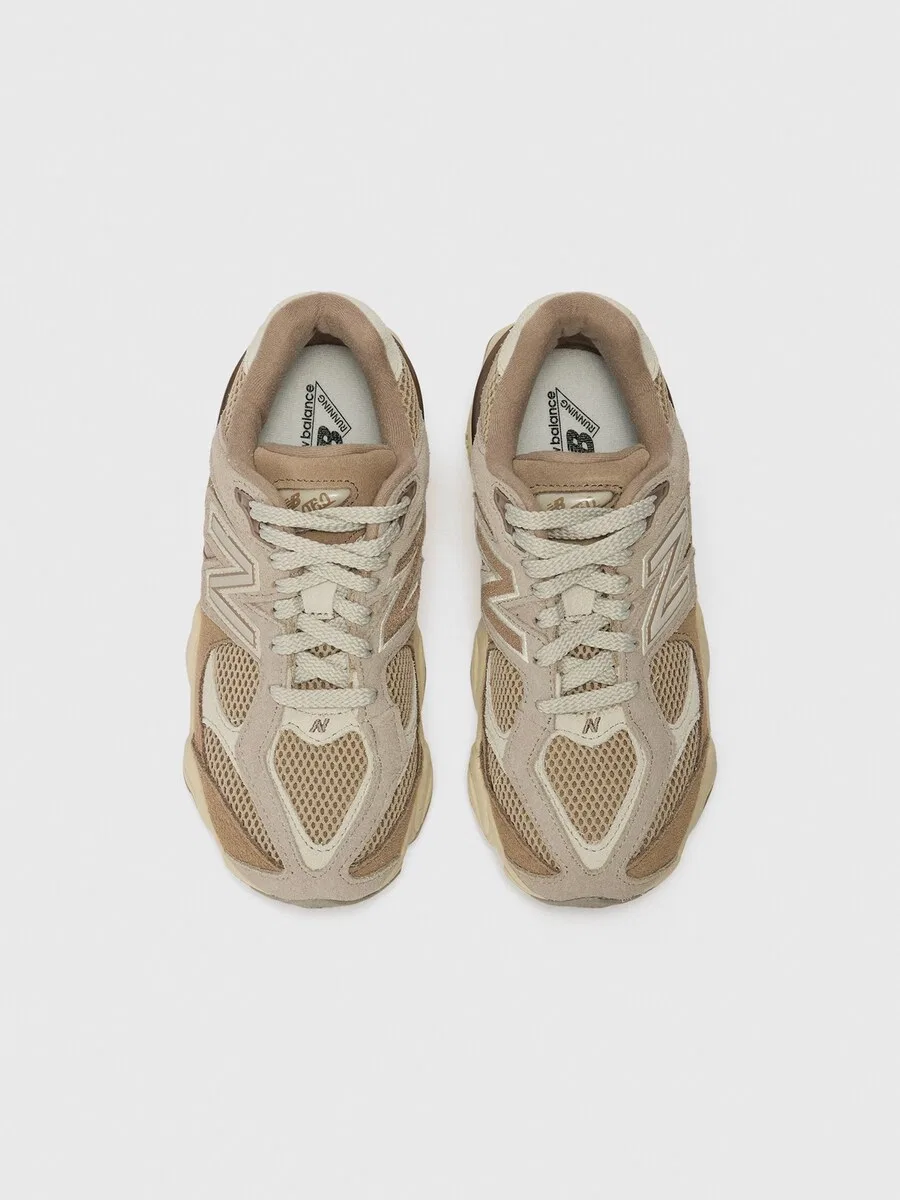 Кроссовки New Balance '9060' коричневого и капучино цвета — фото 3