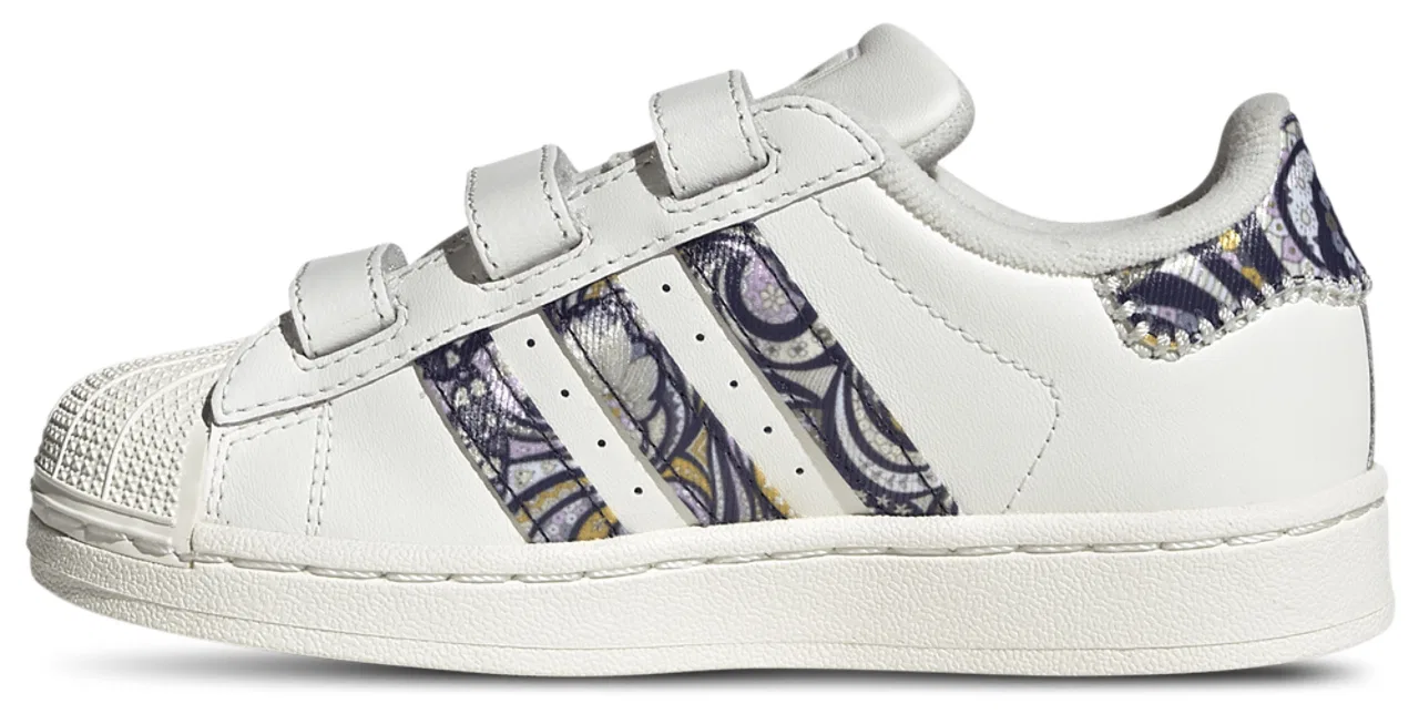 Кроссовки для мальчиков Superstar II Adidas x Liberty London, цвет Core White/Orchid Fusion/Gum — фото 2