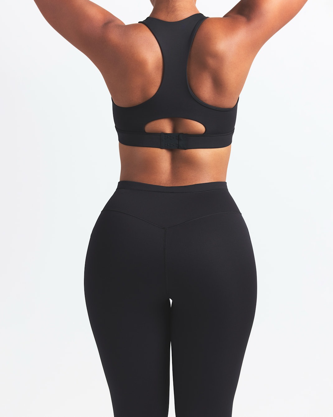 Леггинсы NikeSKIMS Matte Women's High-Waisted Footsie Grip, черный — фото 4