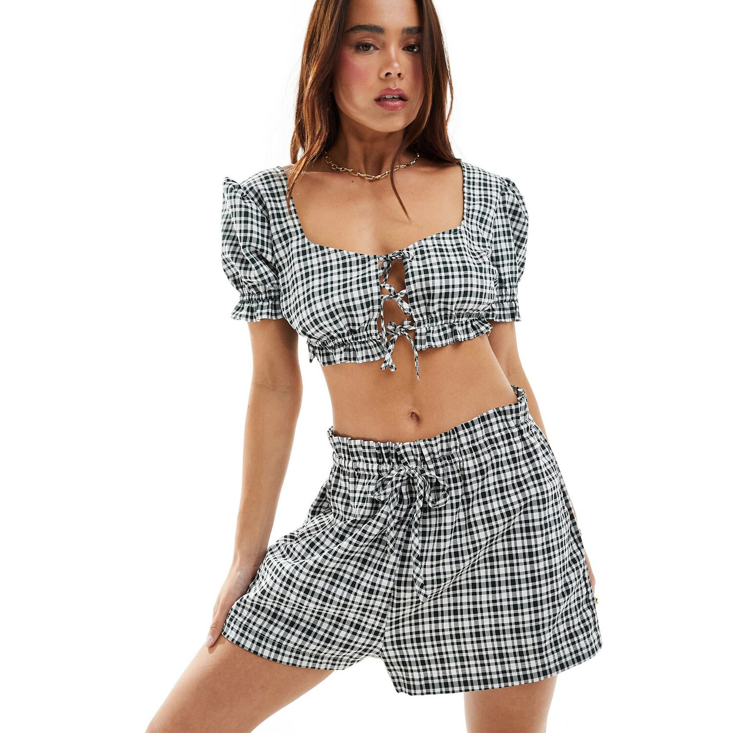 

Шорты Asos Design Ruffle Detail In Mono Gingham Co-ord, мультиколор