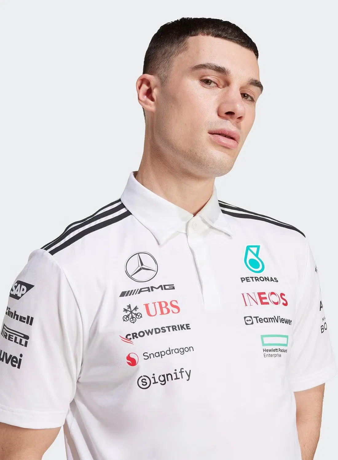 Поло с логотипом Mercedes - AMG Petronas Formula One Team Adidas, белый — фото 4