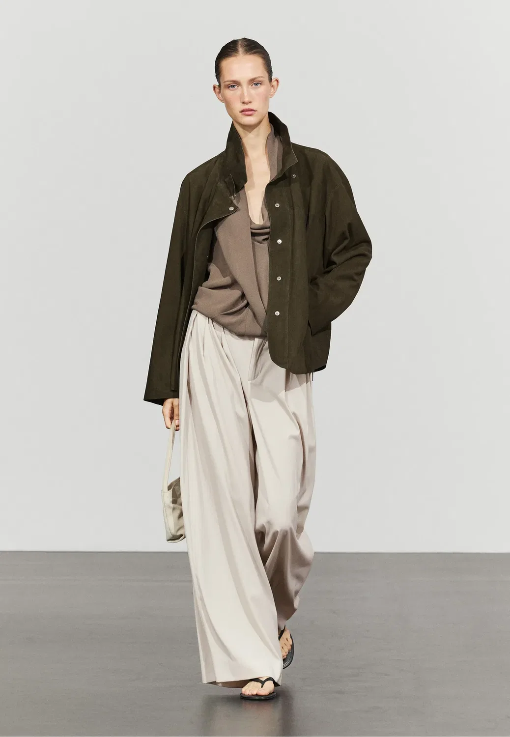 Кожаная куртка Massimo Dutti, Khaki — фото 2