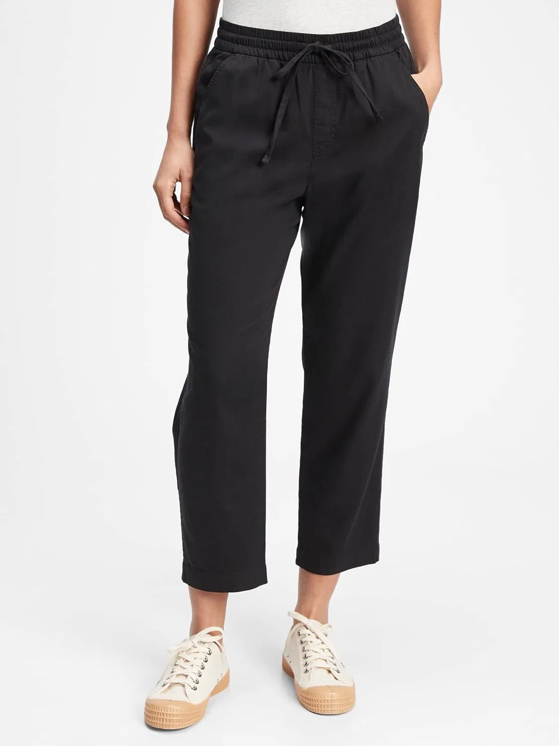 Брюки прямого кроя Gap Women's Easy Straight Pull-on, черный — фото 2